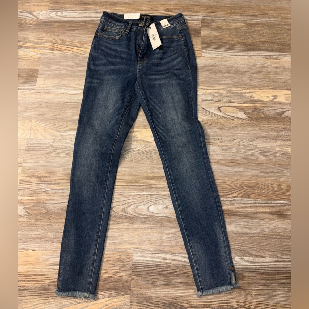 Judy Blue high waist skinny jean with slight fray hem